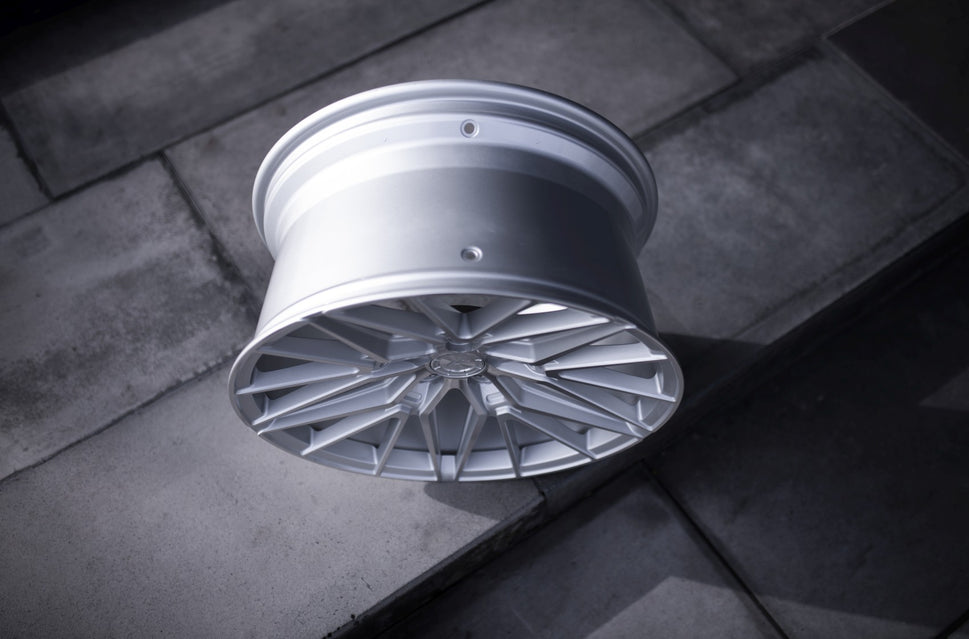 Japan Racing JR38 18" Volkwagen Audi Fit