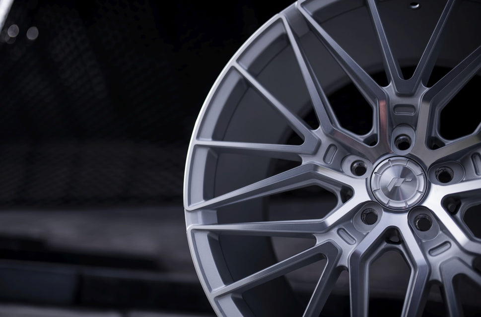 Japan Racing JR38 18" Volkwagen Audi Fit
